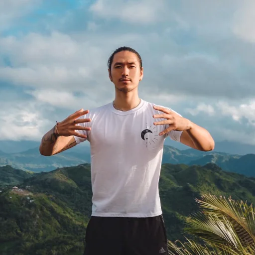 Sheng-Han practicing Chi Kung in the hills near Manila